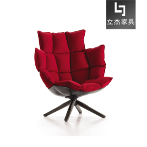 ���������α��W�F(xi��n)�����s���e�Ӵ���Husk-Chair